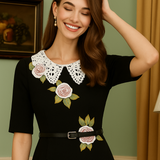 Robe fleurie vintage noir à dentelle