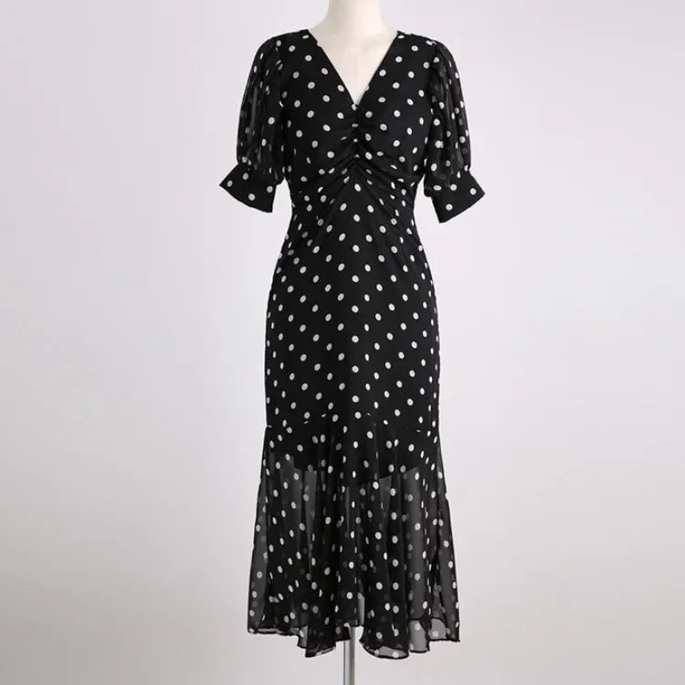 Robe noire à pois blanc pin up