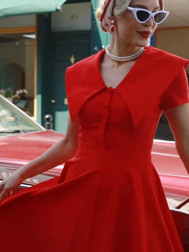 Robe rouge american vintage 50s